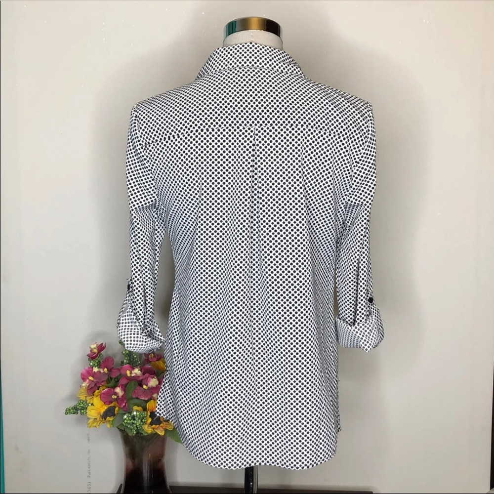 Notations Black and White Printed Button Up - Picture 4 of 6